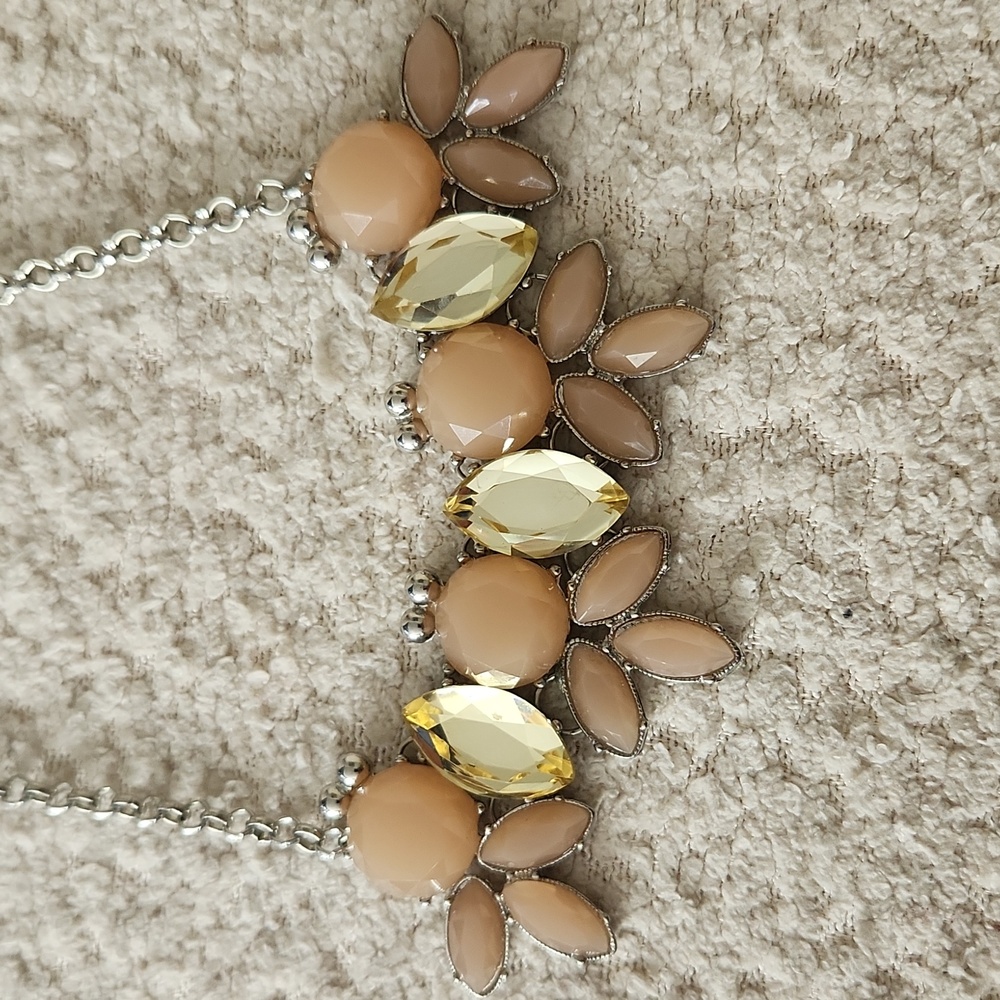 Choker Tan Stone